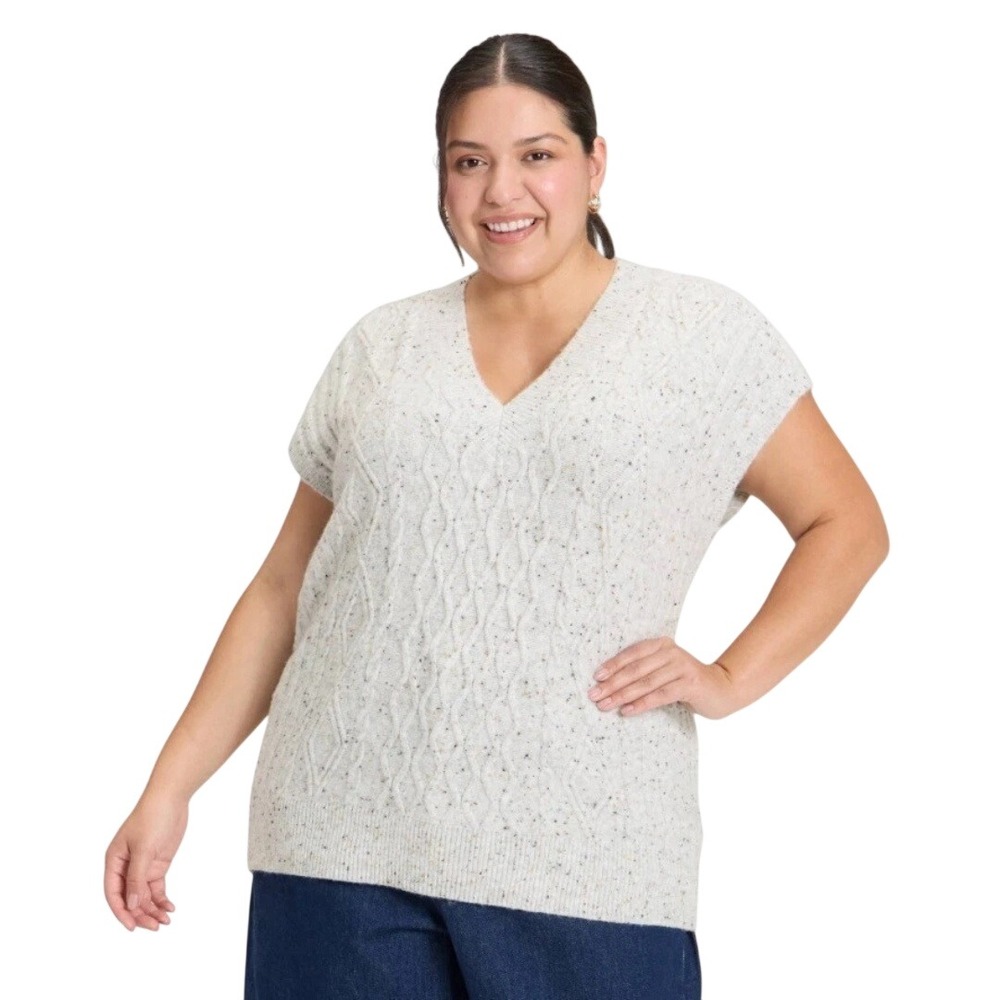 Universal Thread Women's Gray Cable Knit V-Neck Sweater Vest Size XXL